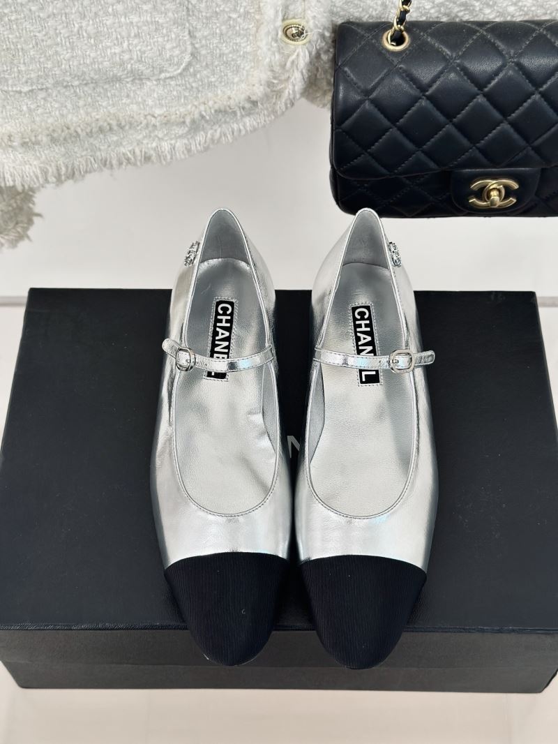 Chanel Low Shoes